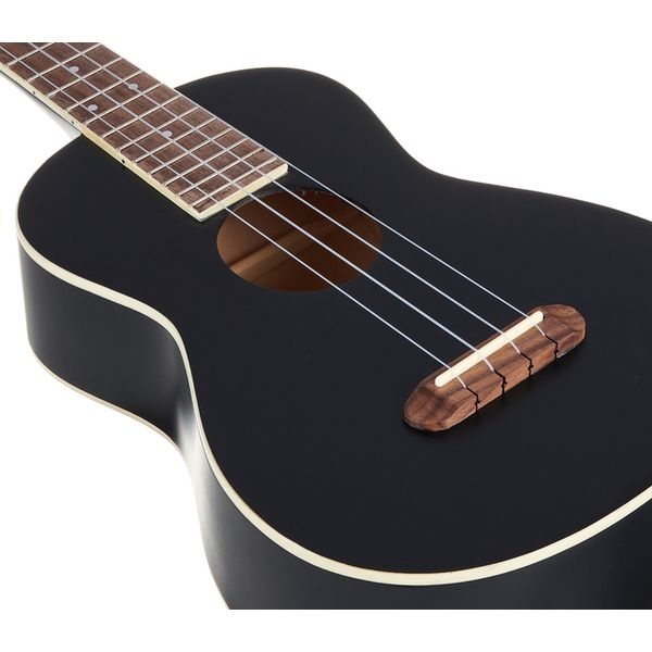 fender_avalon_tenore_black_4